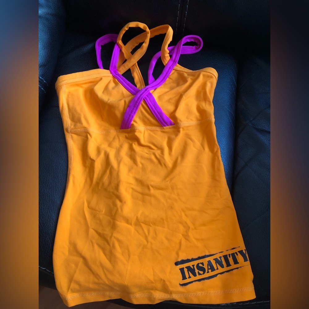 INSANITY women’s Strappy Dig Deeper Tank Top NWOT! XS Mango Violet color